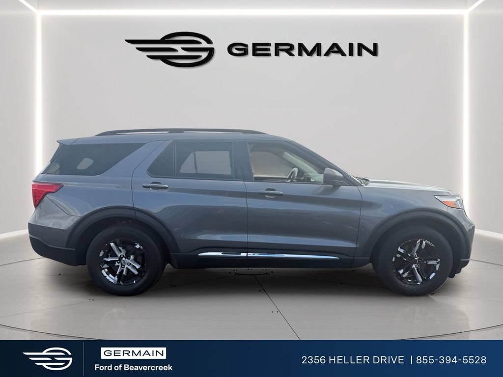 Used 2023 Ford Explorer XLT RWD image 9