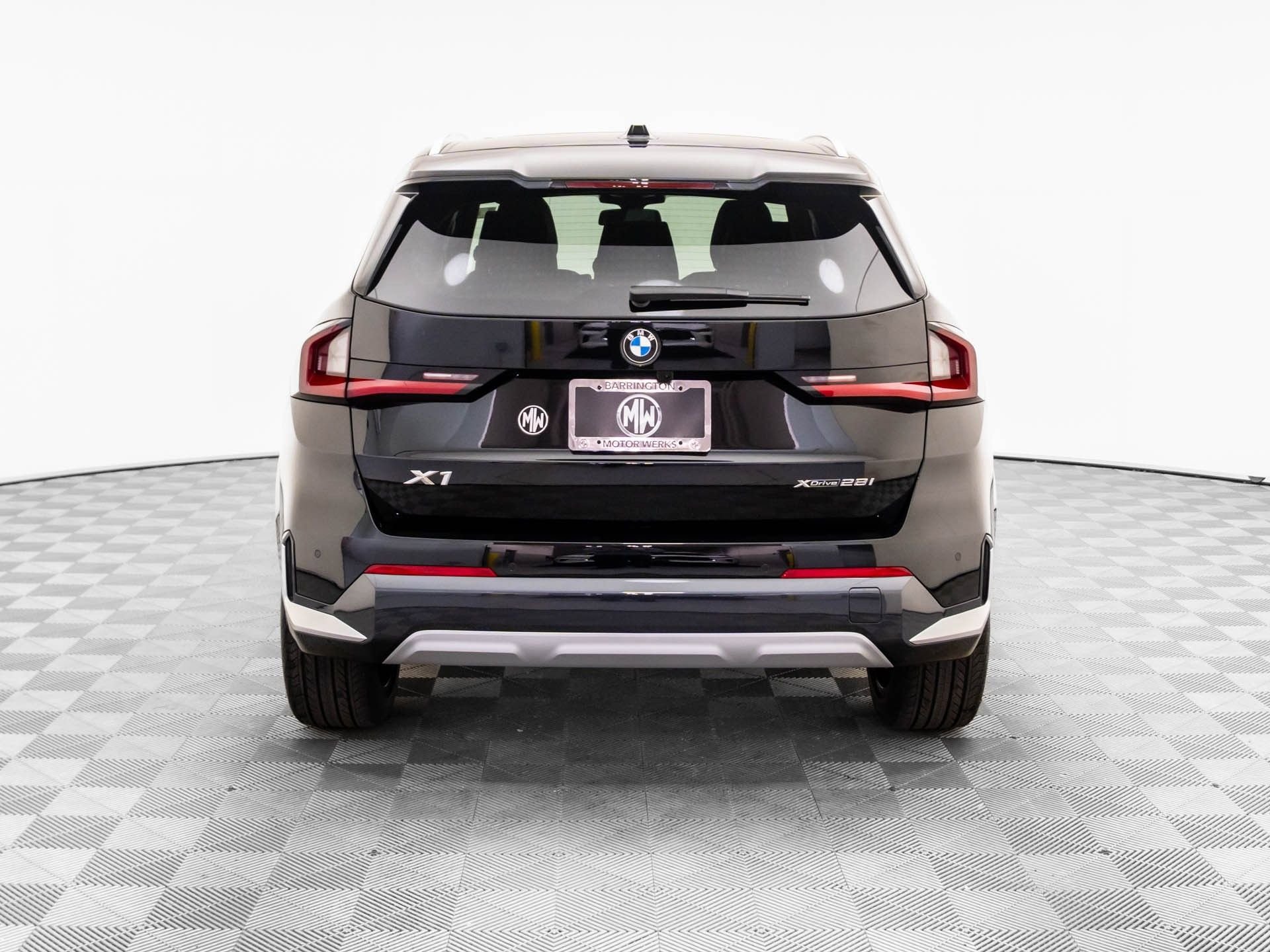 New 2026 BMW X1 xDrive28i w/ Convenience Package AWD/4WD image 5