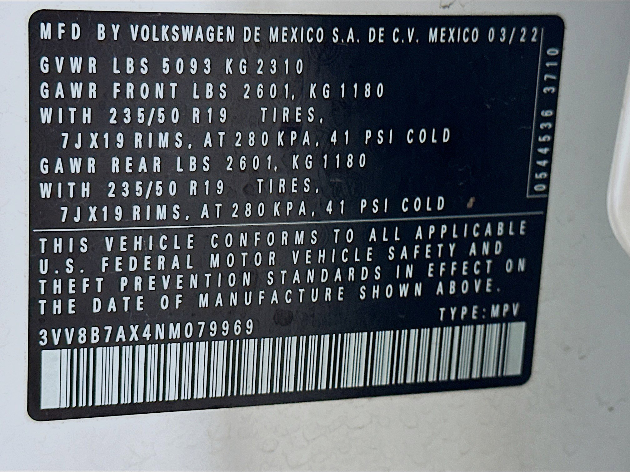 Used 2022 Volkswagen Tiguan SE R-Line image 12