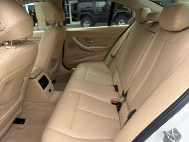 Used 2013 BMW 328i Sedan RWD image 18