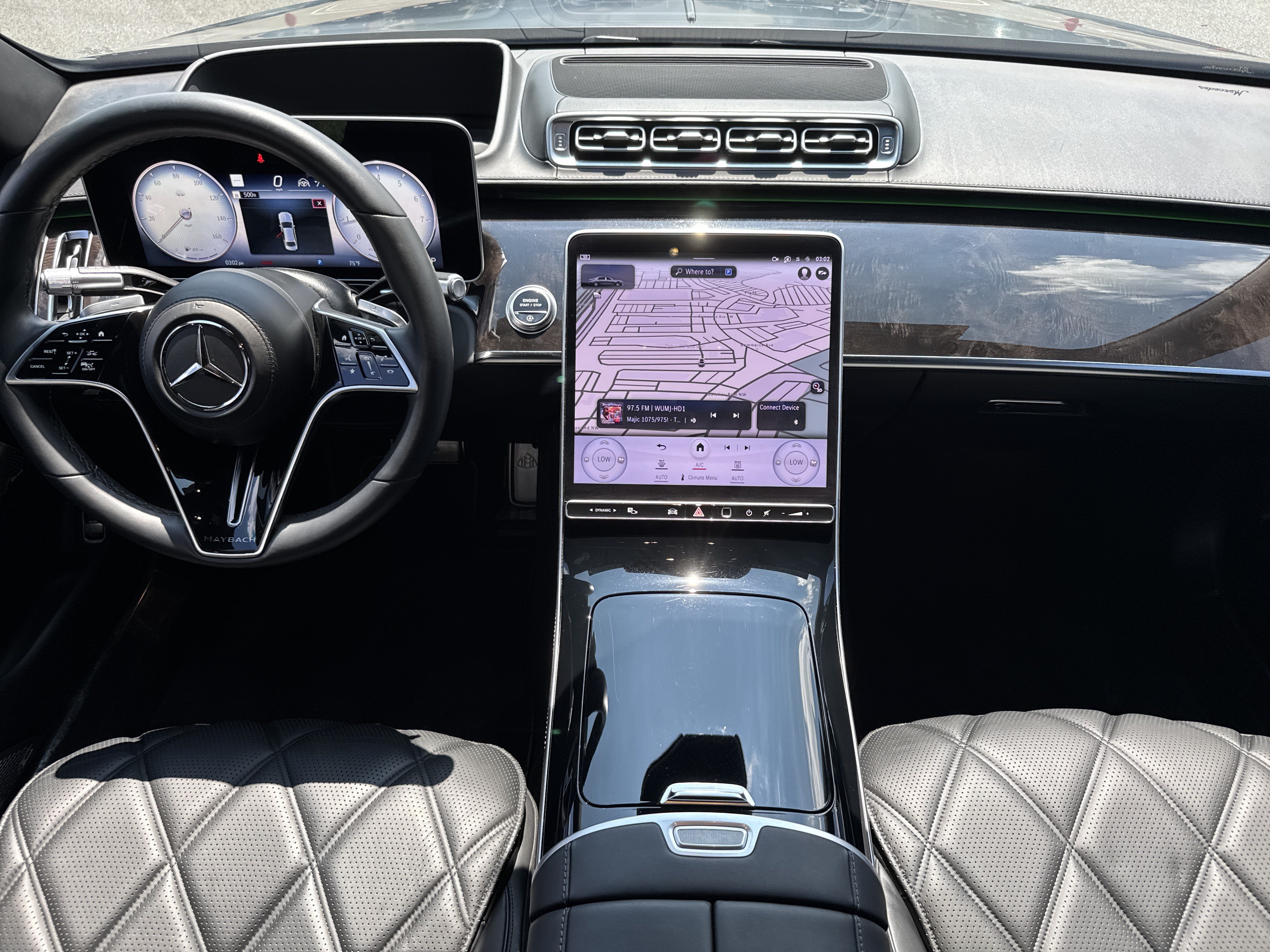 Used 2023 Mercedes-Benz Maybach S 580 4MATIC image 30