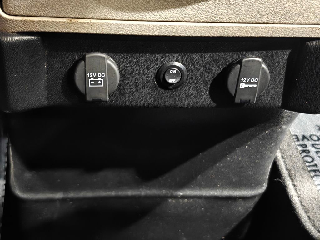 Used 2012 Dodge Grand Caravan SXT image 41