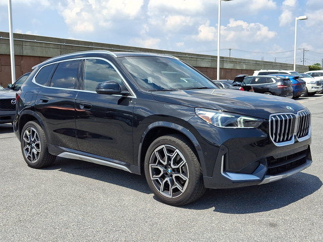 Certified 2026 BMW X1 xDrive28i w/ Technology Package AWD/4WD image 1