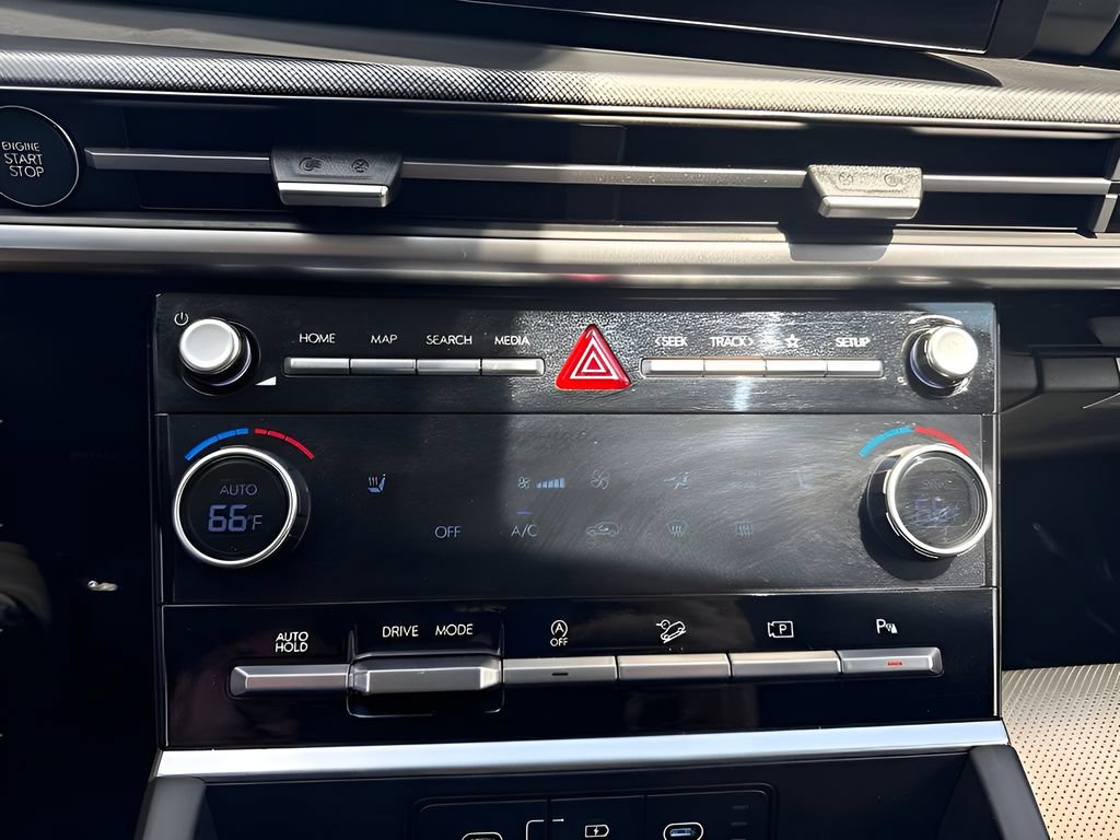 Used 2026 Hyundai Santa Fe SEL FWD image 17