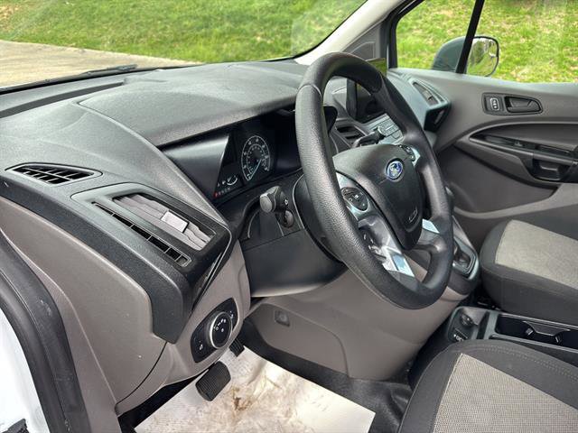 Used 2023 Ford Transit Connect XL image 13