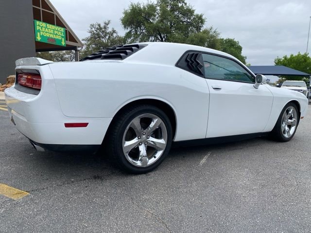Used 2013 Dodge Challenger R/T RWD image 5