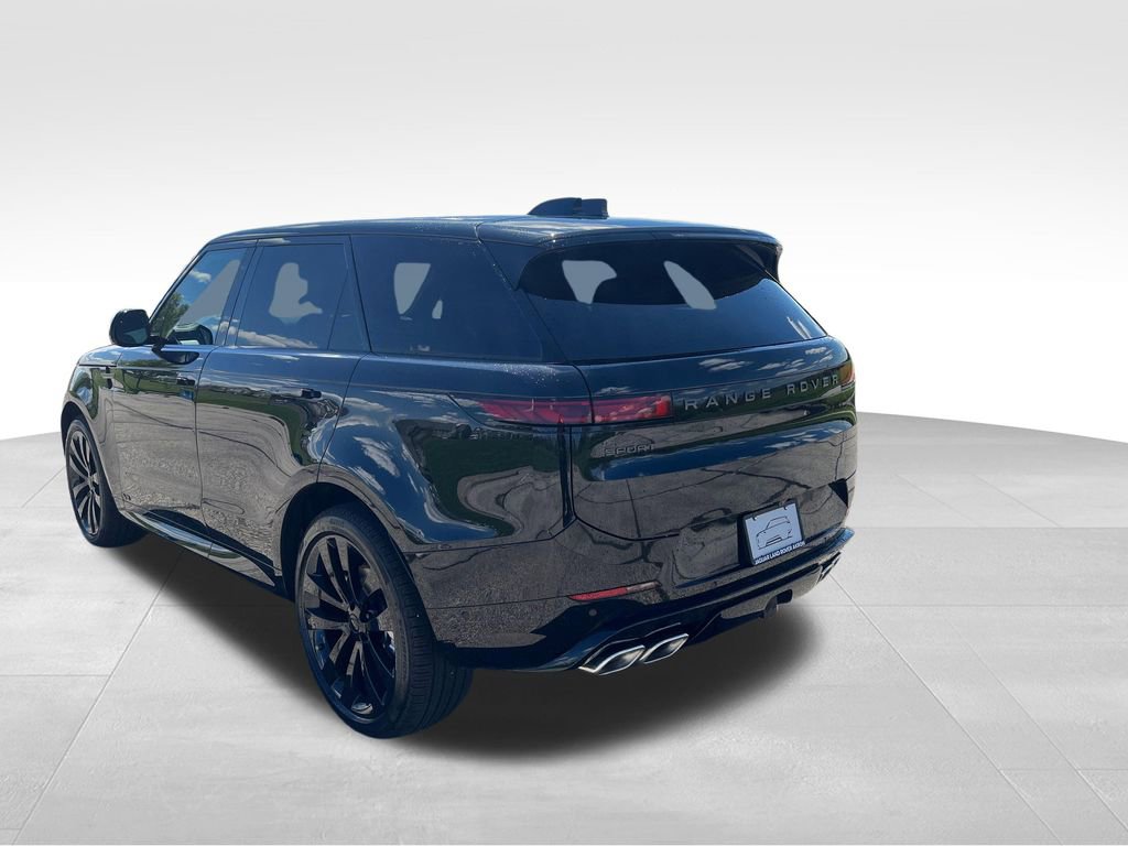 New 2026 Land Rover Range Rover Sport Dynamic SE AWD/4WD image 3