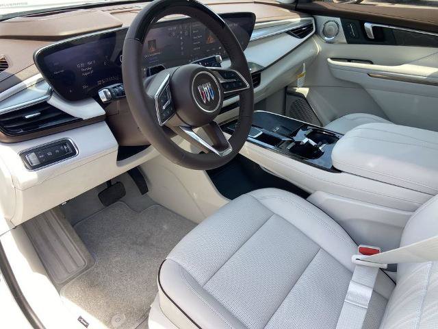 Used 2026 Buick Enclave Avenir w/ Super Cruise Package FWD image 6