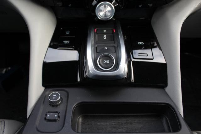 Used 2025 Acura MDX w/ Technology Package FWD image 37