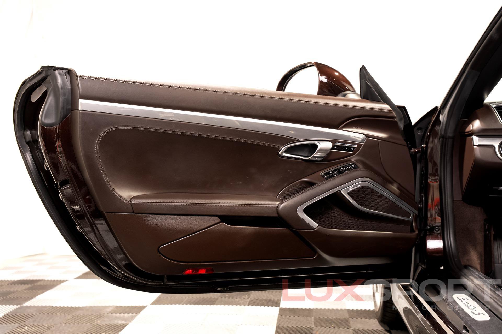Used 2016 Porsche Boxster S RWD image 17