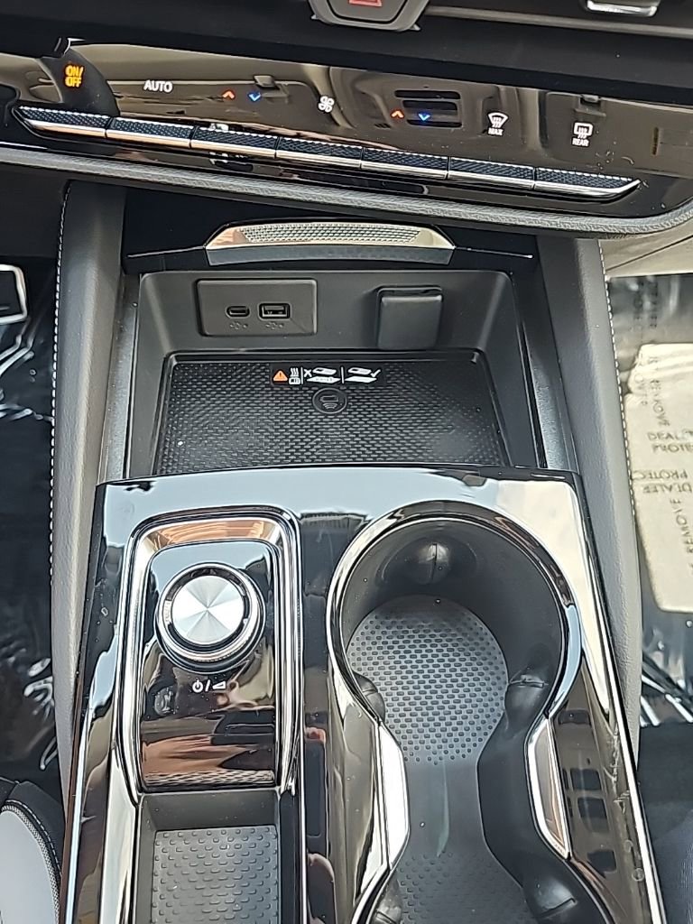 New 2025 Buick Envision Sport Touring image 23