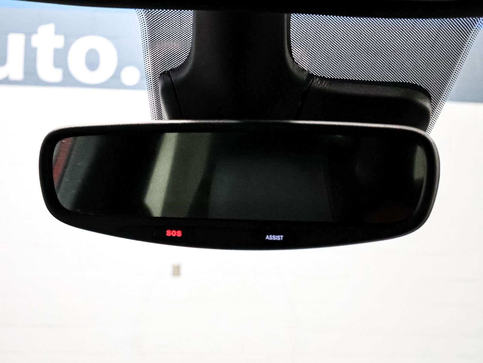 Used 2025 Chrysler Pacifica Select FWD image 31