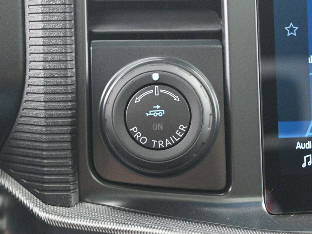 New 2025 Ford F150 Lariat w/ Equipment Group 502A High AWD/4WD image 19