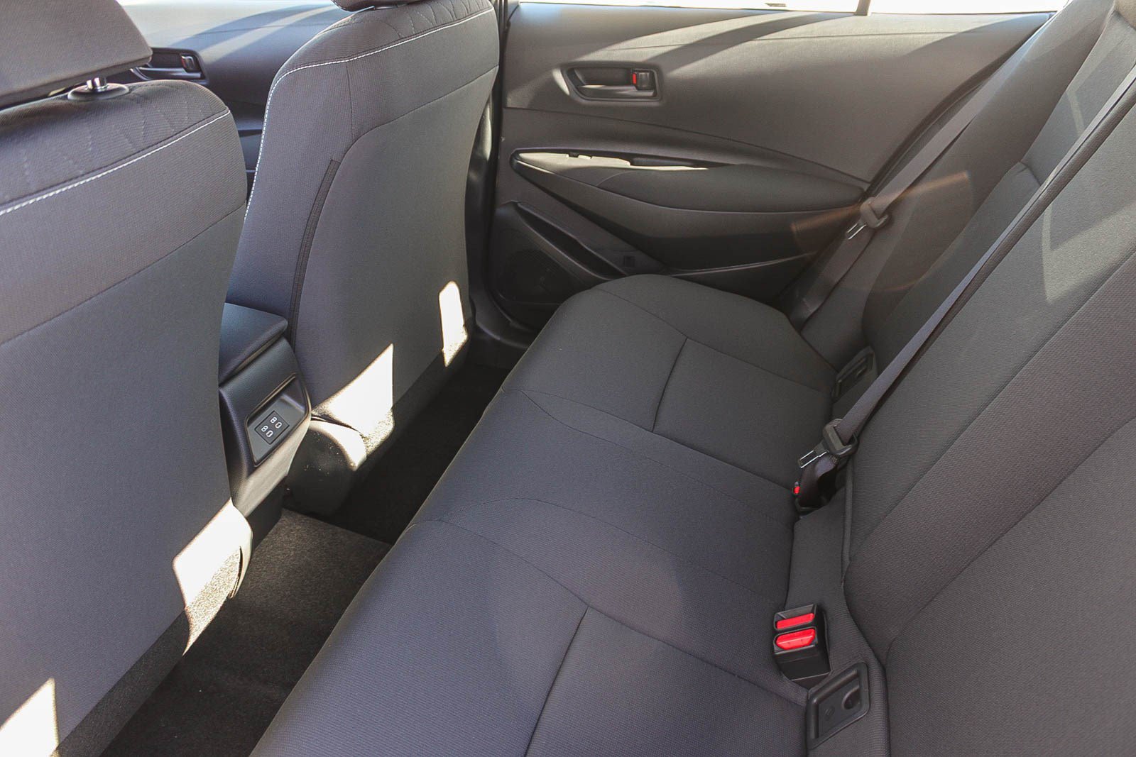 New 2026 Toyota Corolla LE w/ Carpet Mat Package (TMS) FWD image 21