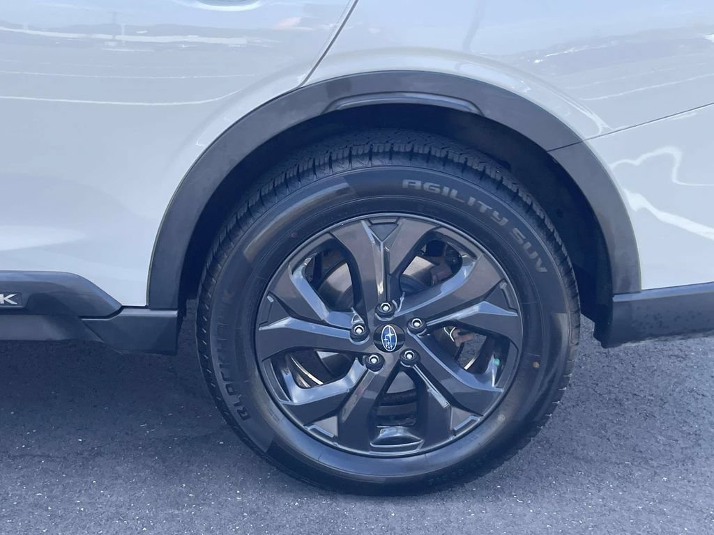 Used 2020 Subaru Outback Onyx Edition XT AWD/4WD image 6