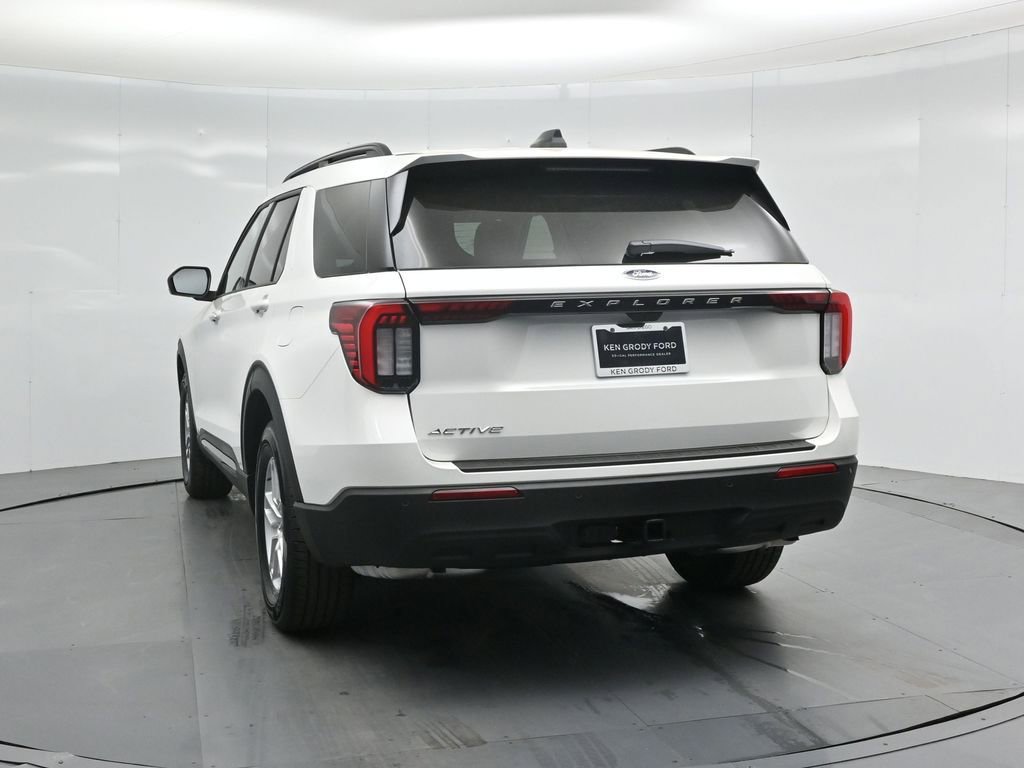New 2026 Ford Explorer Active image 29