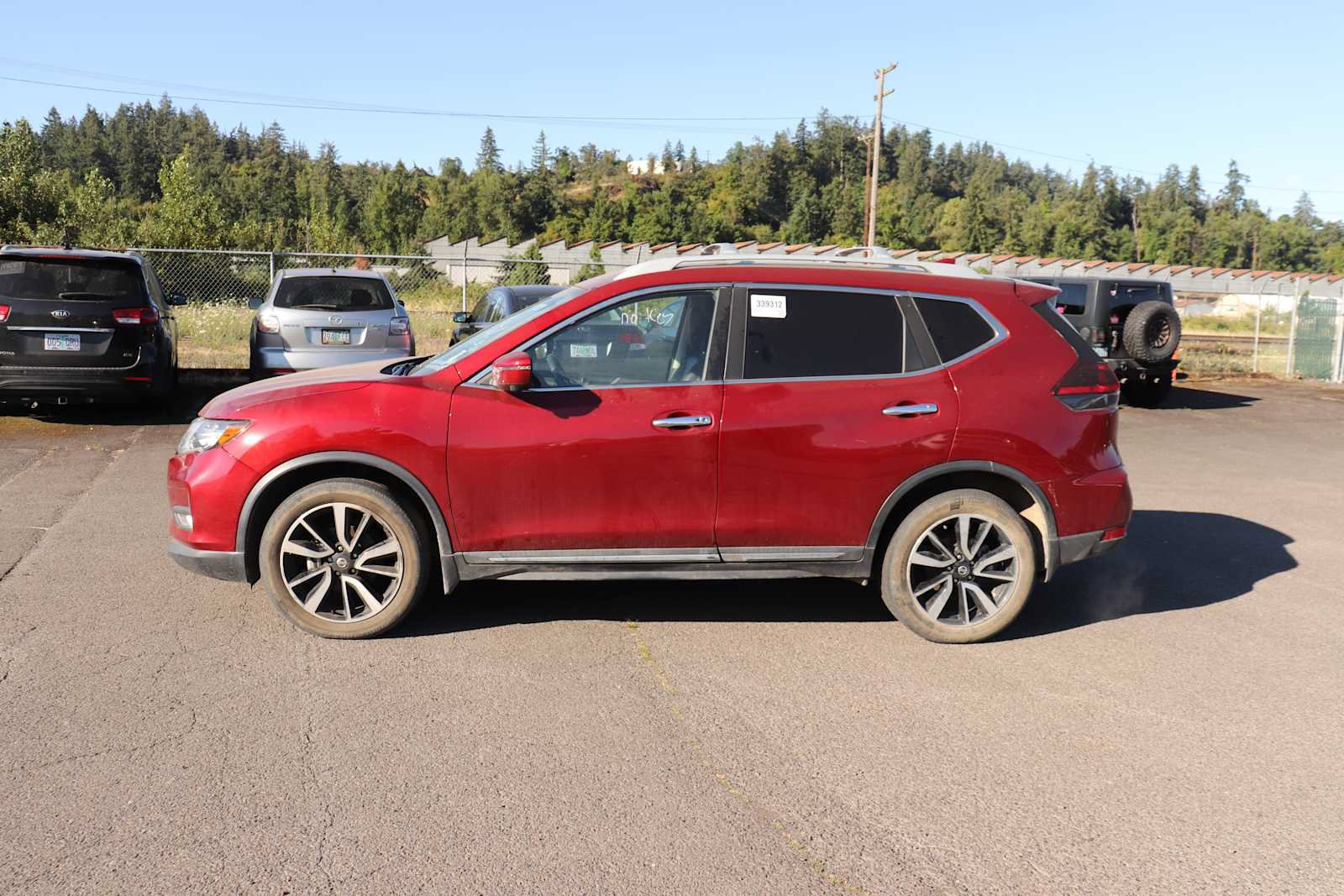 Used 2019 Nissan Rogue SL w/ Premium Package AWD/4WD image 8