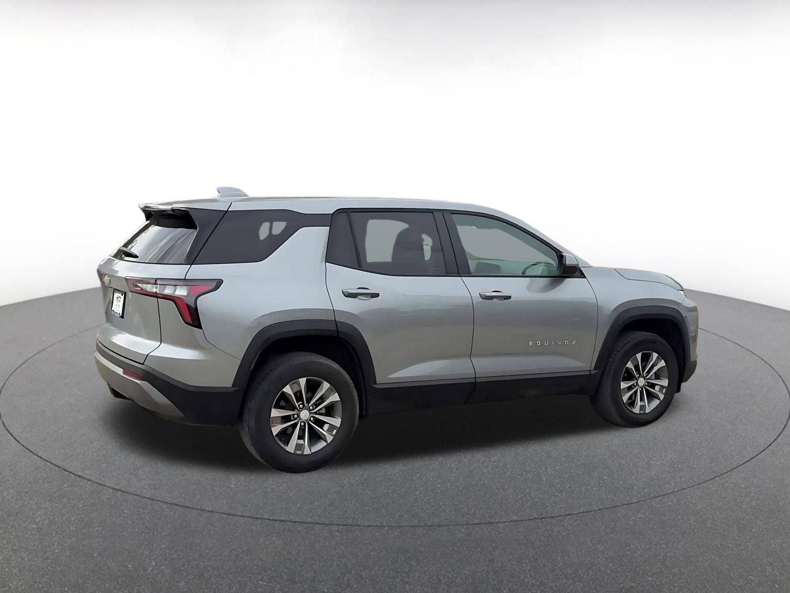 Used 2025 Chevrolet Equinox LT image 15