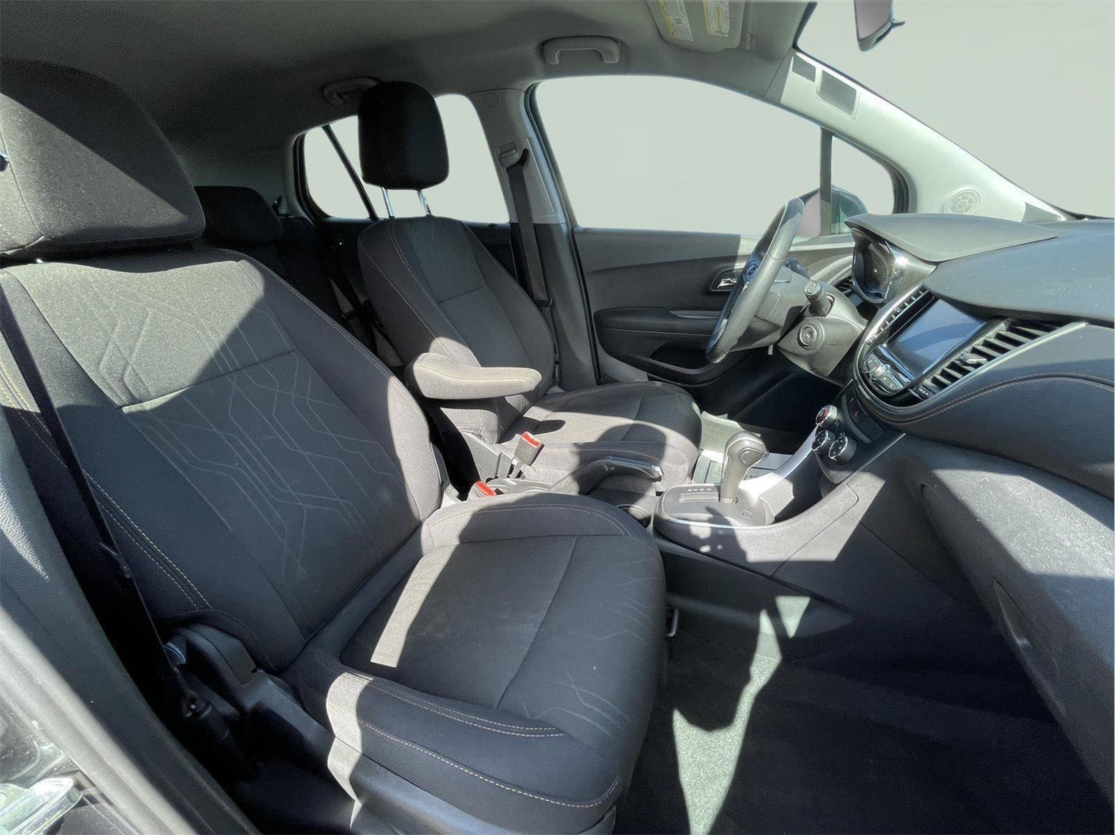 Used 2020 Chevrolet Trax LT image 20