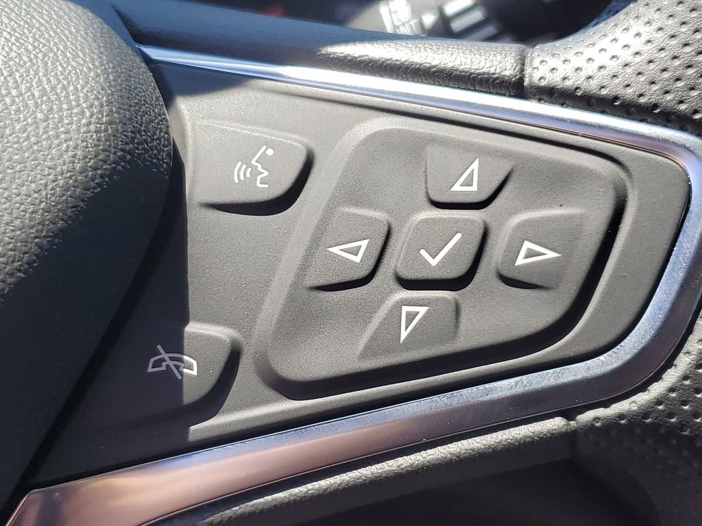 Used 2024 Chevrolet Malibu LT FWD image 12