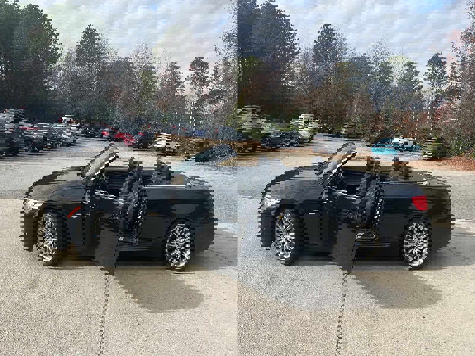 Used 2013 BMW 335i Convertible image 17