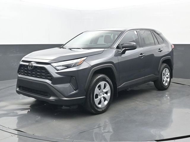 Used 2025 Toyota RAV4 LE FWD image 21