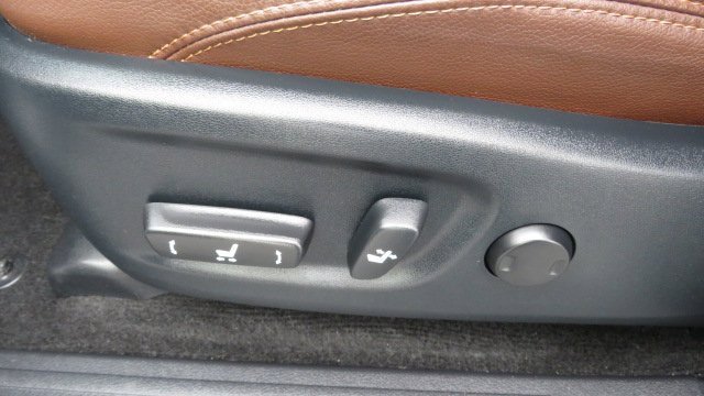 Used 2023 Toyota 4Runner Limited image 17