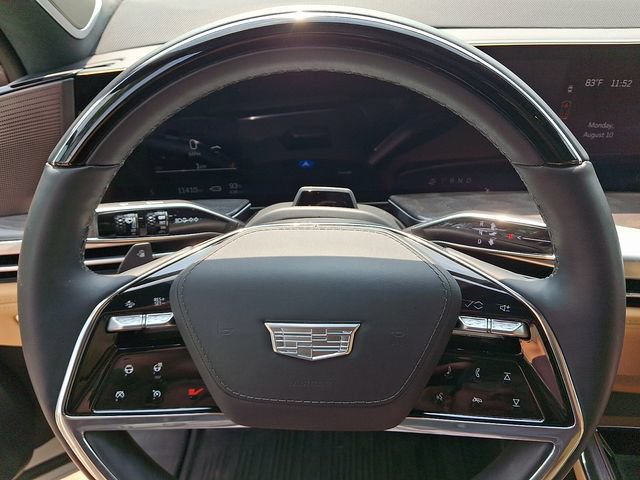 Certified 2026 Cadillac Escalade IQ Luxury 2 w/ LPO, Premium Carpet Package AWD/4WD image 19