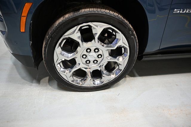 New 2026 Chevrolet Suburban High Country w/ LPO, Chrome Package AWD/4WD image 31