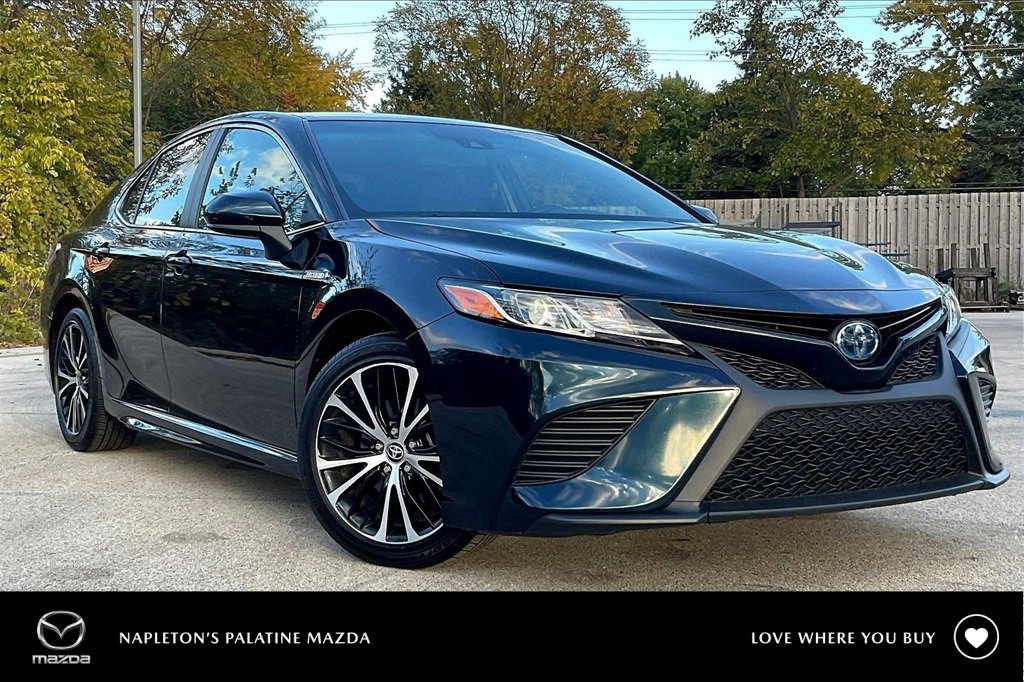 Used 2020 Toyota Camry SE