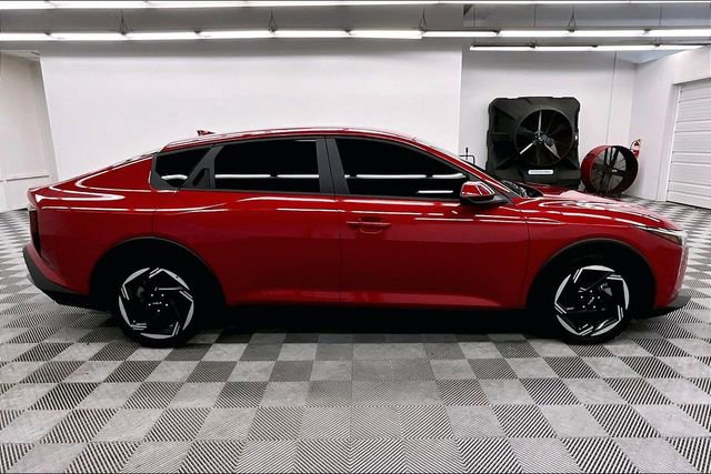 Used 2025 Kia K4 EX image 15