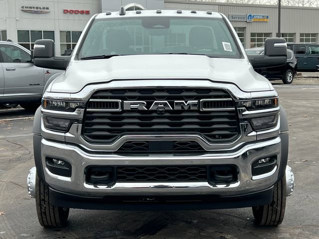 New 2026 RAM 5500 Tradesman image 32
