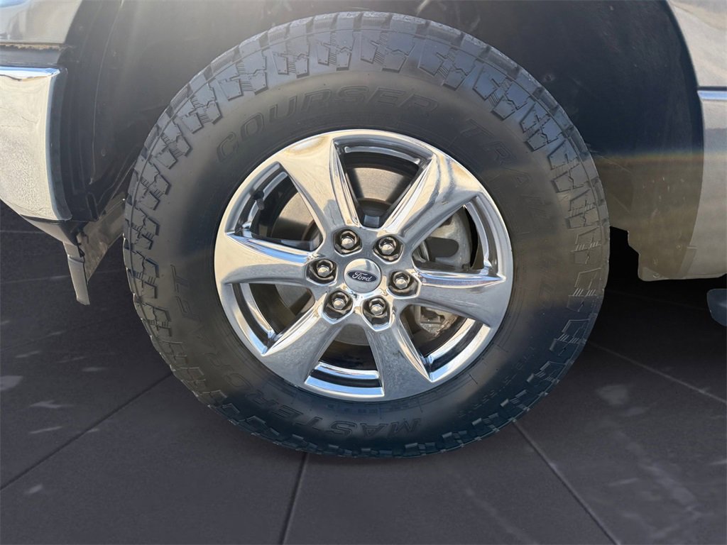 Used 2019 Ford F150 XLT w/ Equipment Group 302A Luxury image 14