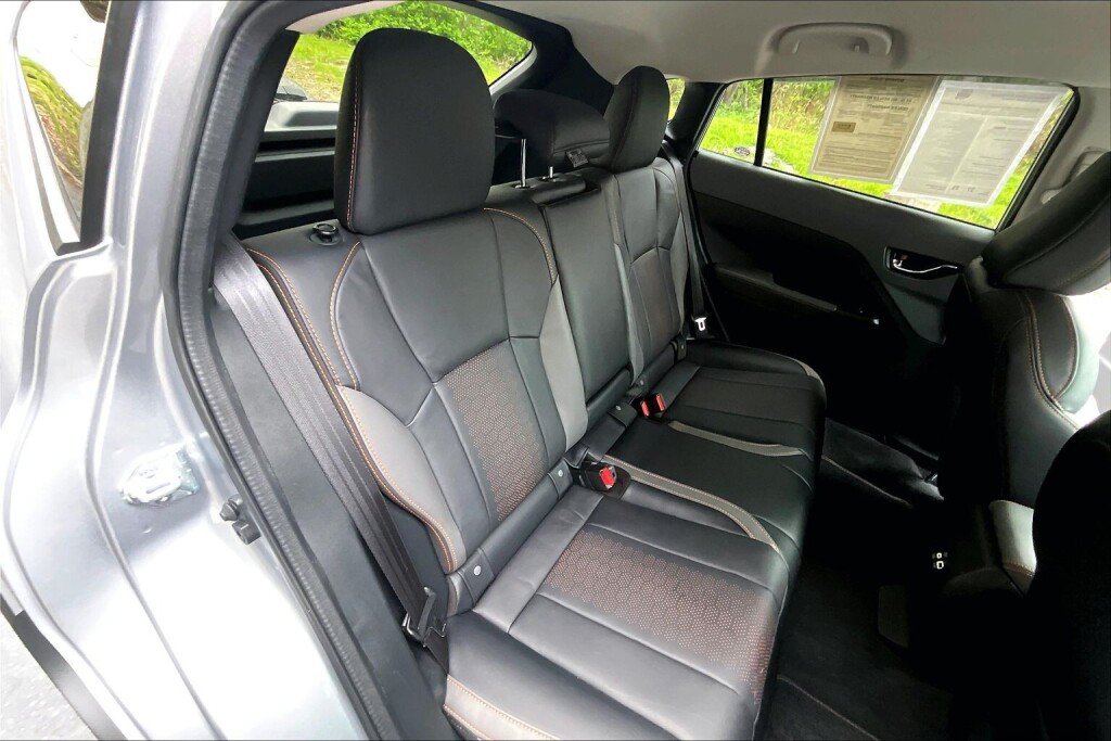 Used 2025 Subaru Crosstrek 2.5i Limited w/ Crosstrek Mirror Package AWD/4WD image 15