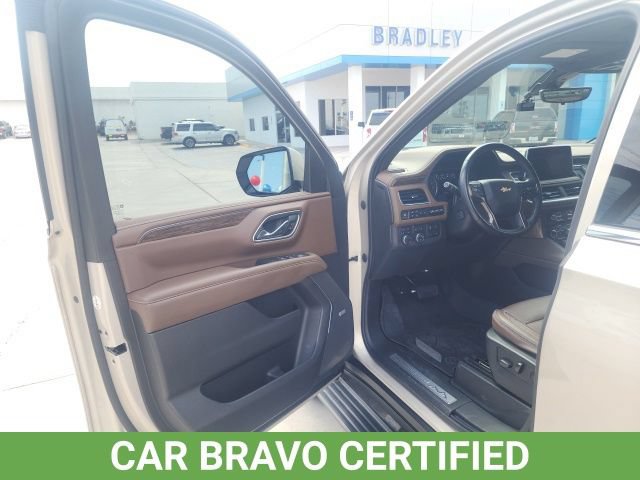 Certified 2021 Chevrolet Tahoe High Country w/ Premium Package AWD/4WD image 23