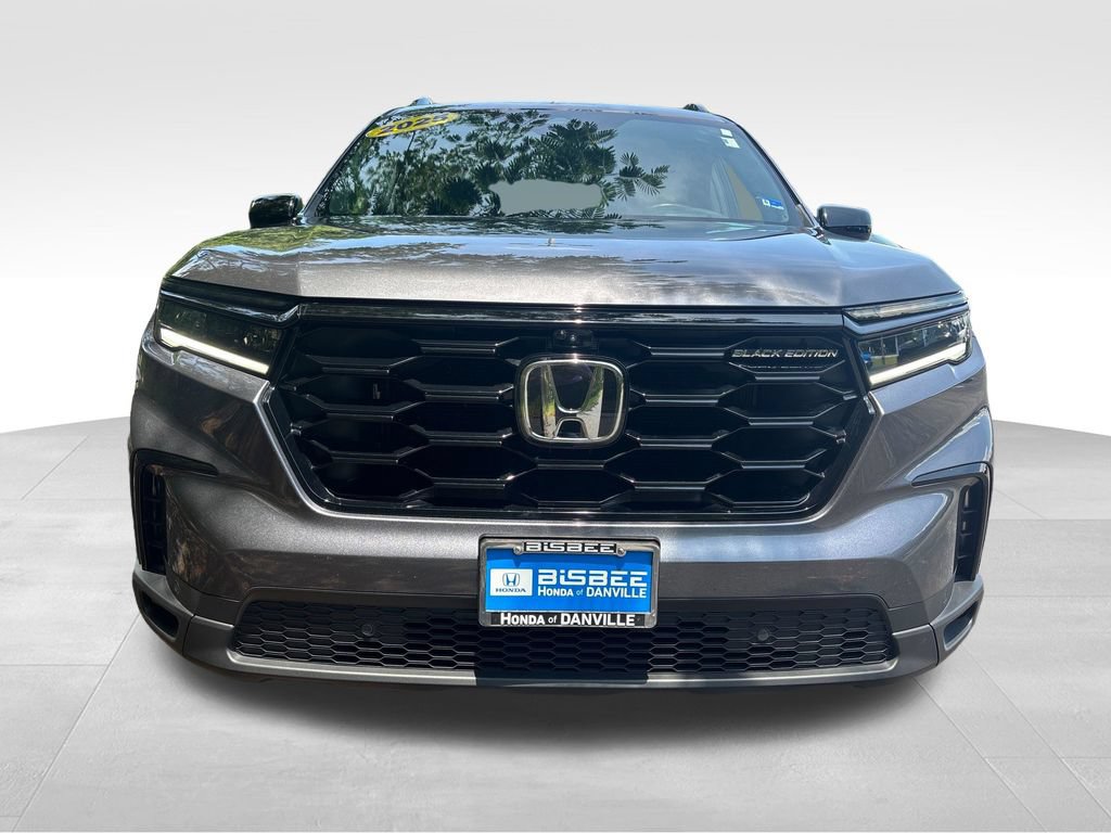 Used 2025 Honda Pilot Black Edition image 24