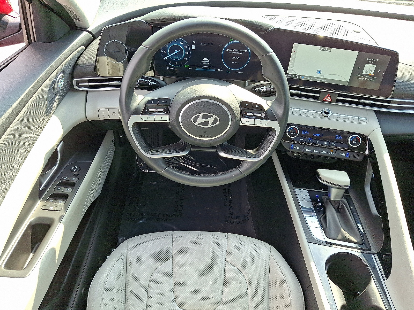 Used 2025 Hyundai Elantra Limited FWD image 11