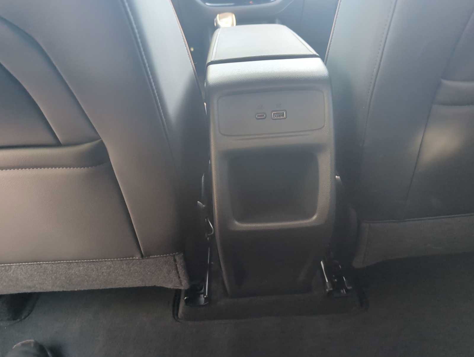 Used 2024 Buick Envista Sport Touring FWD image 21
