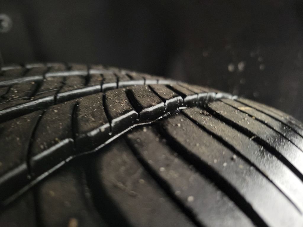 Used 2017 Lincoln MKC Reserve image 12