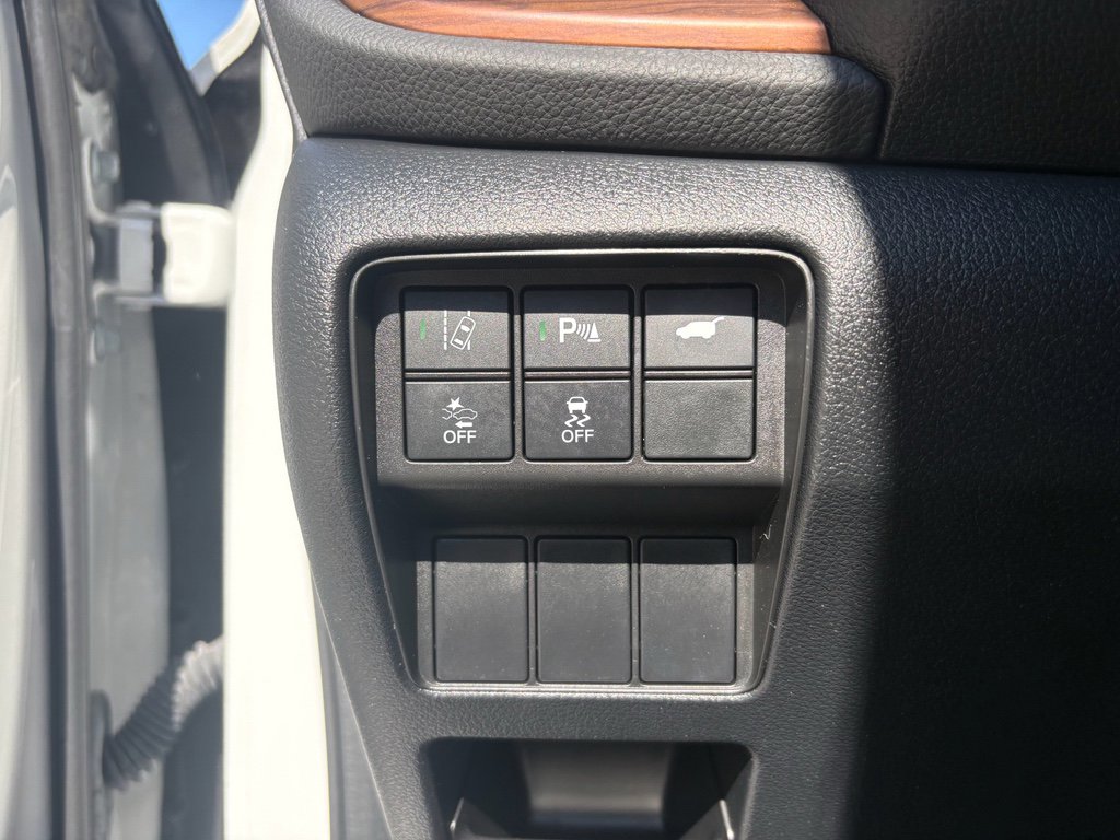 Used 2022 Honda CR-V Touring image 13