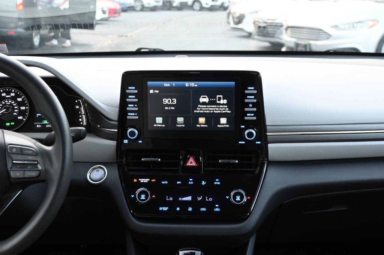 Used 2020 Hyundai Ioniq Blue FWD image 28
