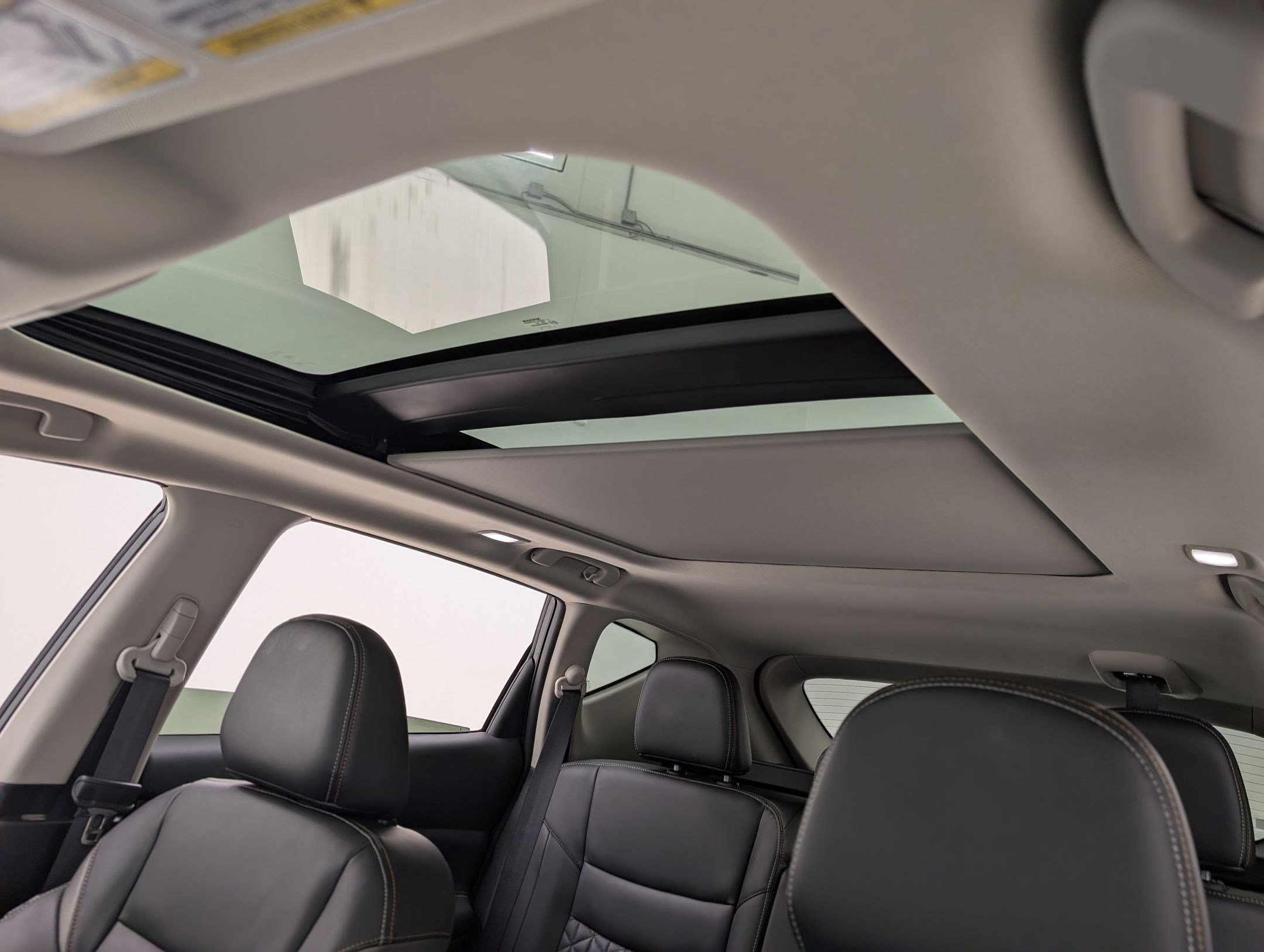 Used 2024 Nissan Murano Platinum w/ Cargo Package image 15