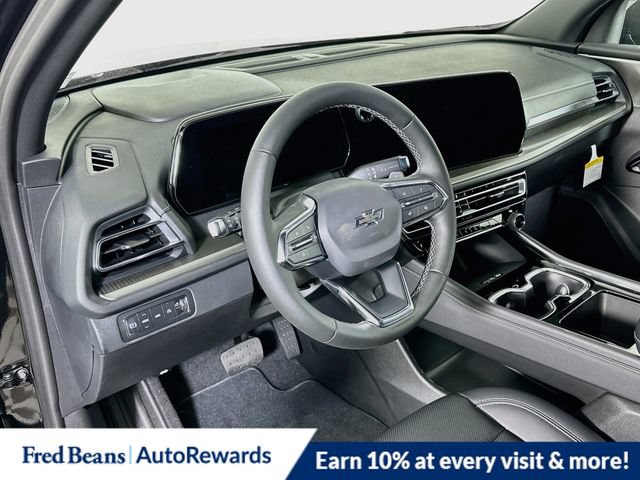 New 2026 Chevrolet Traverse LT w/ Midnight/Sport Edition AWD/4WD image 7
