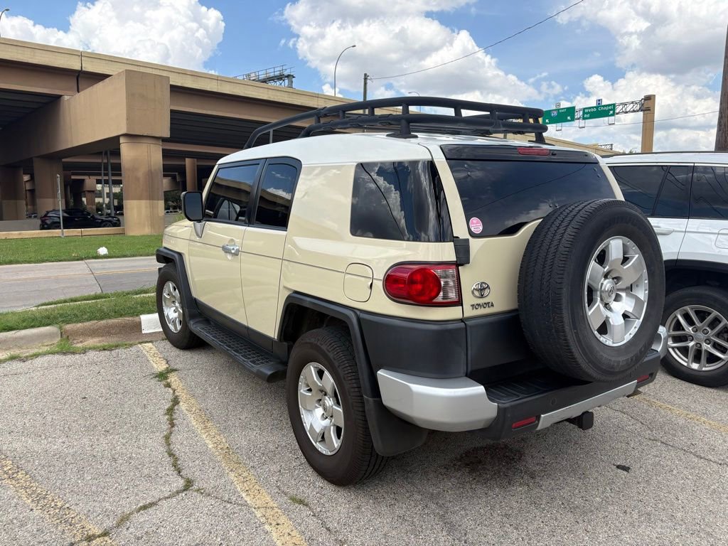 Used 2008 Toyota FJ Cruiser 2WD image 13