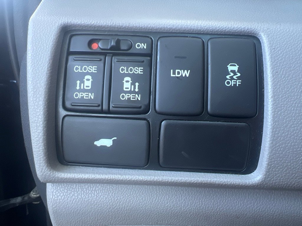 Used 2014 Honda Odyssey EX-L image 12