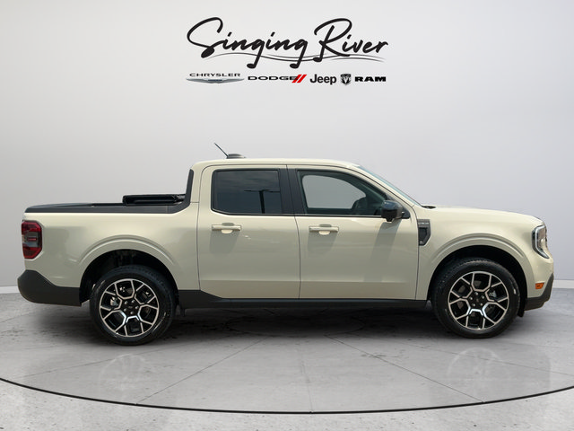 Used 2025 Ford Maverick Lariat AWD/4WD image 8