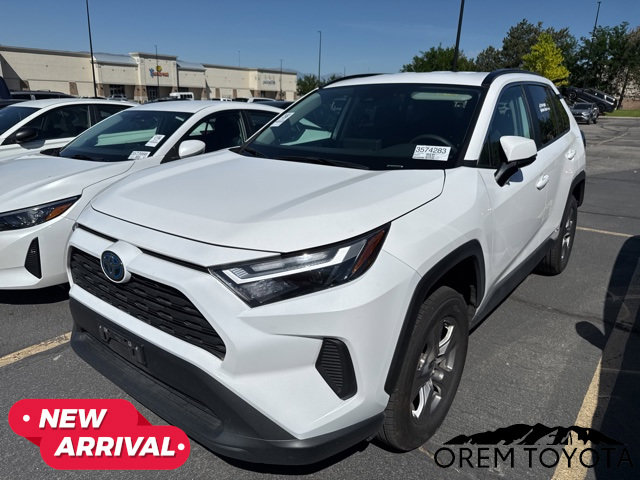 Used 2024 Toyota RAV4 LE AWD/4WD image 9