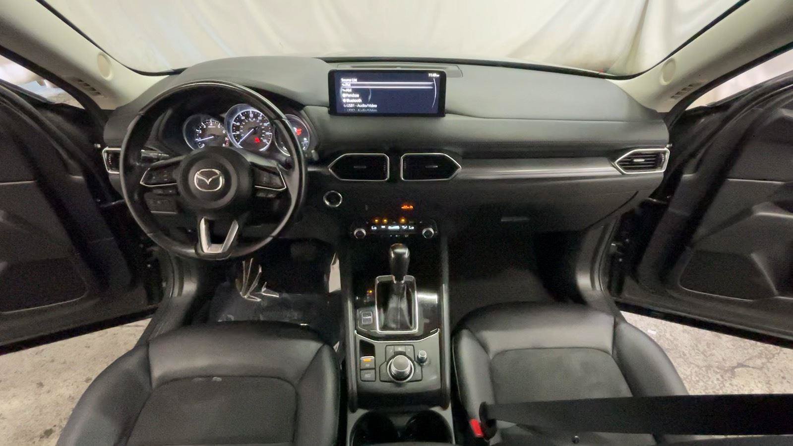 Used 2021 MAZDA CX-5 Touring FWD image 26