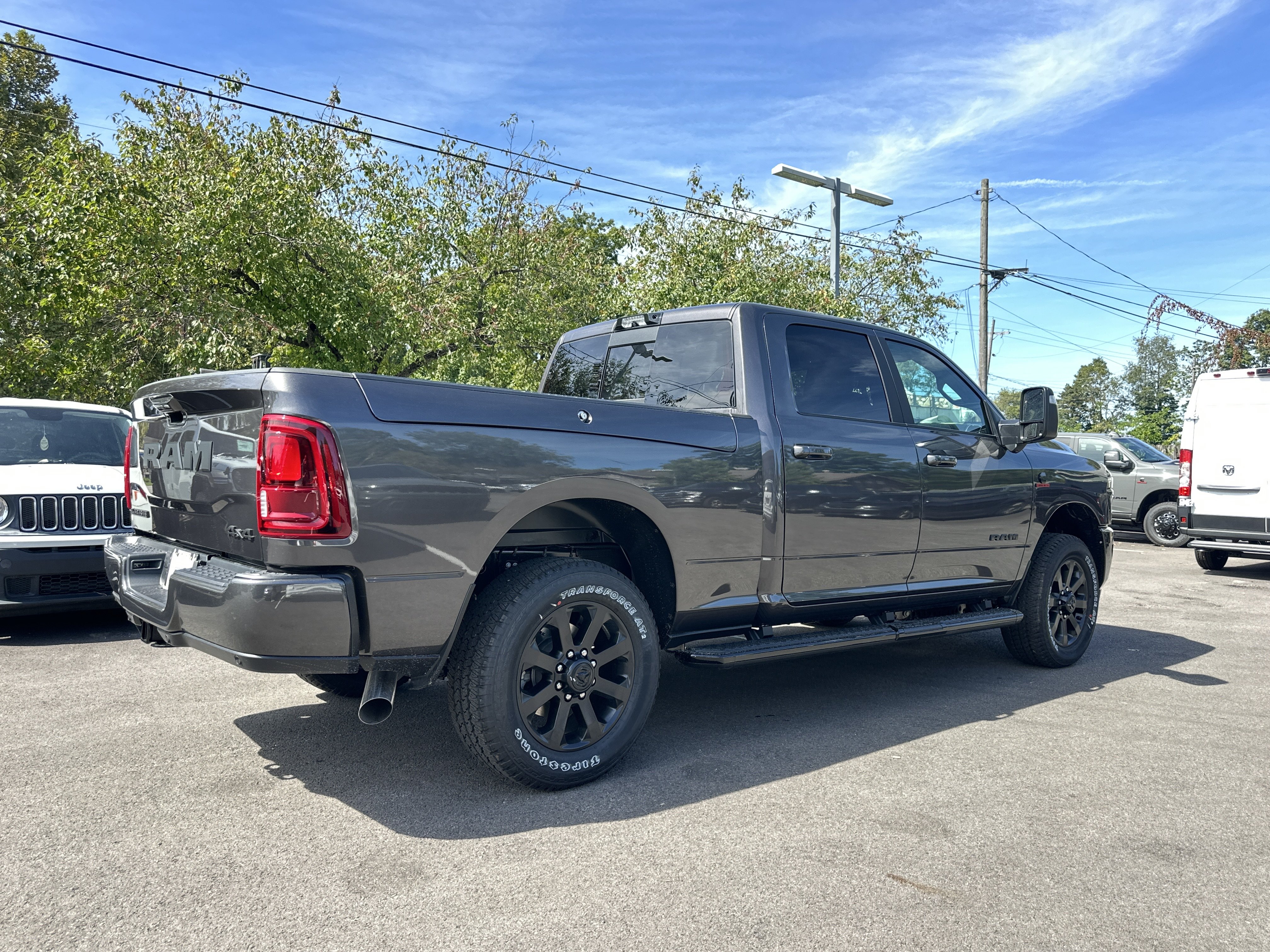 New 2027 RAM 2500 Laramie AWD/4WD image 18