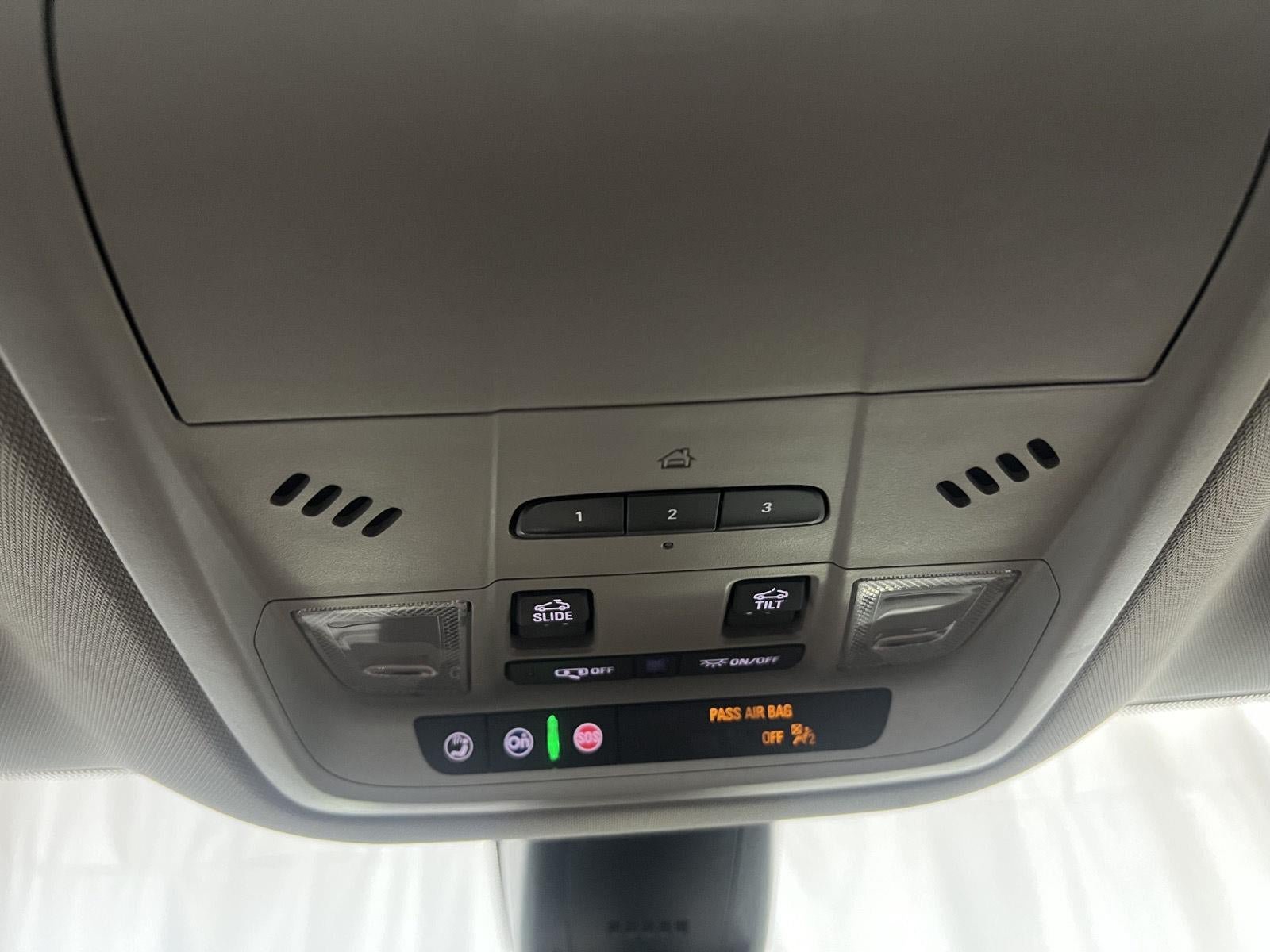 Used 2020 Buick Enclave Avenir w/ Avenir Technology Package AWD/4WD image 20